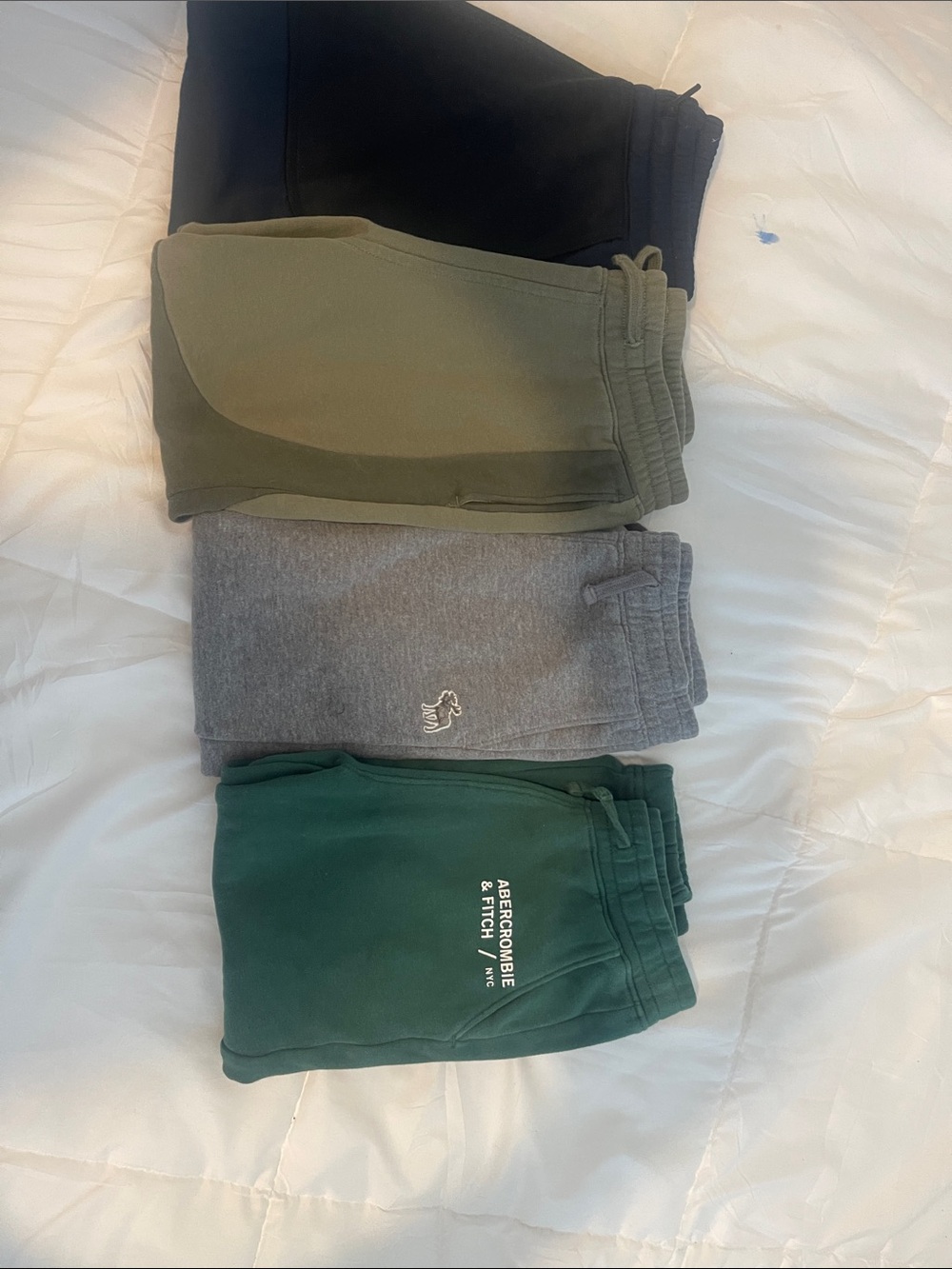 Abercrombie & Fitch Green Kids Sweatpants Bundle size 5/6